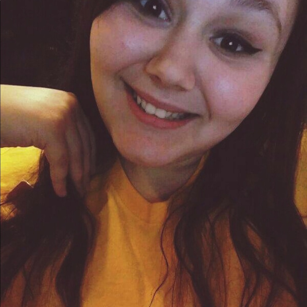 Meet your Posher, Sabrina